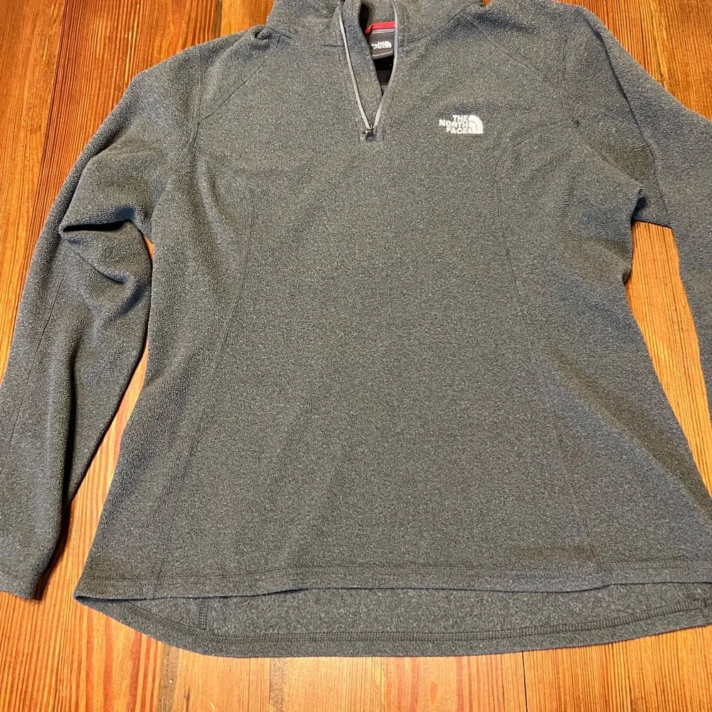 The North‎ Face Mens TKA 100 Quarter Zip Fleece Pullover Gray Heather Jacket M